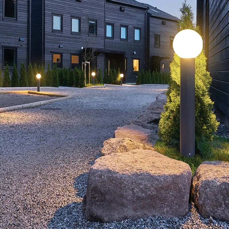 LED-Gartenkugel-Lampe aus schwarzem Metall – Orbiron