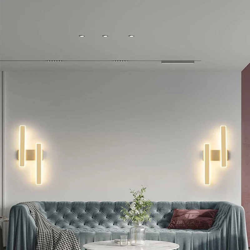 Wall Sconce Double Light Modern Unique Linear LED Bar, Black/Gold