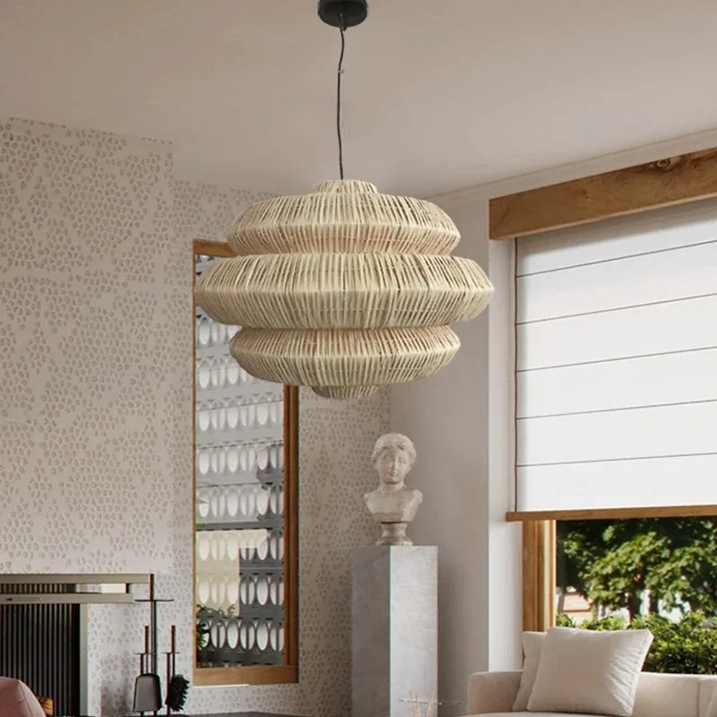Geflochtene Rattan-Hängelampe im Wabi-Sabi-Stil für Esszimmer – Naiadis