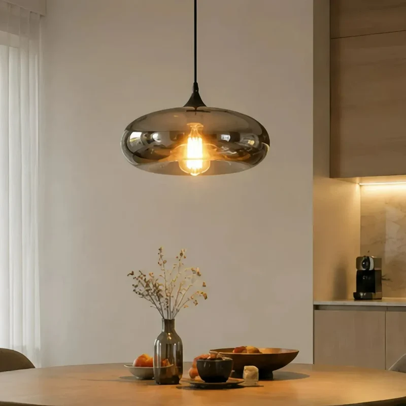 Vintage-Pendelleuchte aus handgeblasenem Glas für das Esszimmer