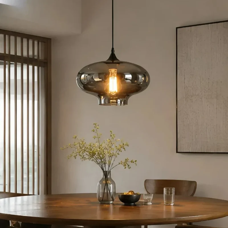 Vintage-Pendelleuchte aus handgeblasenem Glas für das Esszimmer
