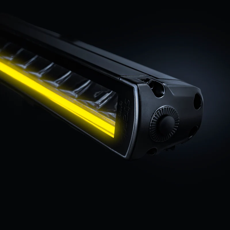 Strands Siberia XP Einreihige gerade Lichtleisten mit gelb/weißem Positionslicht