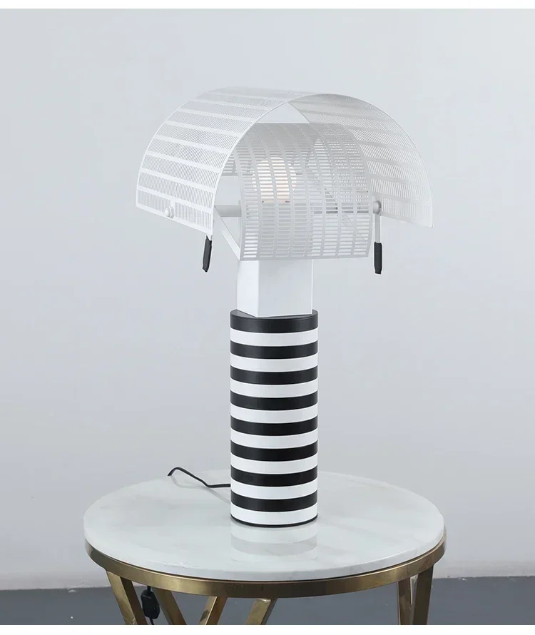 Moderne Schwarz-Weiß Pendelleuchte für Wohnzimmer – Zébrano