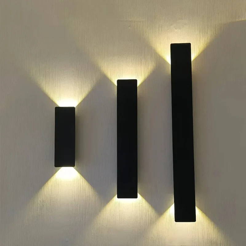 Moderne Außenwandleuchte Up & Down, IP65