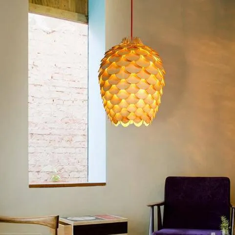 Hängelampe aus geschnitztem Naturholz im Chic-Stil – Orena
