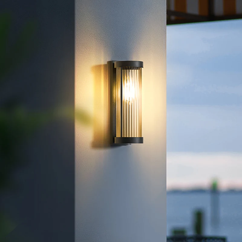 Außenwandleuchte aus Metall und Glas – Solaréa
