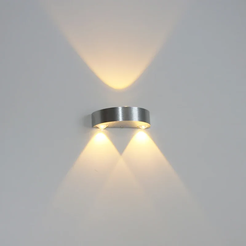 LED-Wandleuchte aus Aluminium im minimalistischen Design – Kyrolys