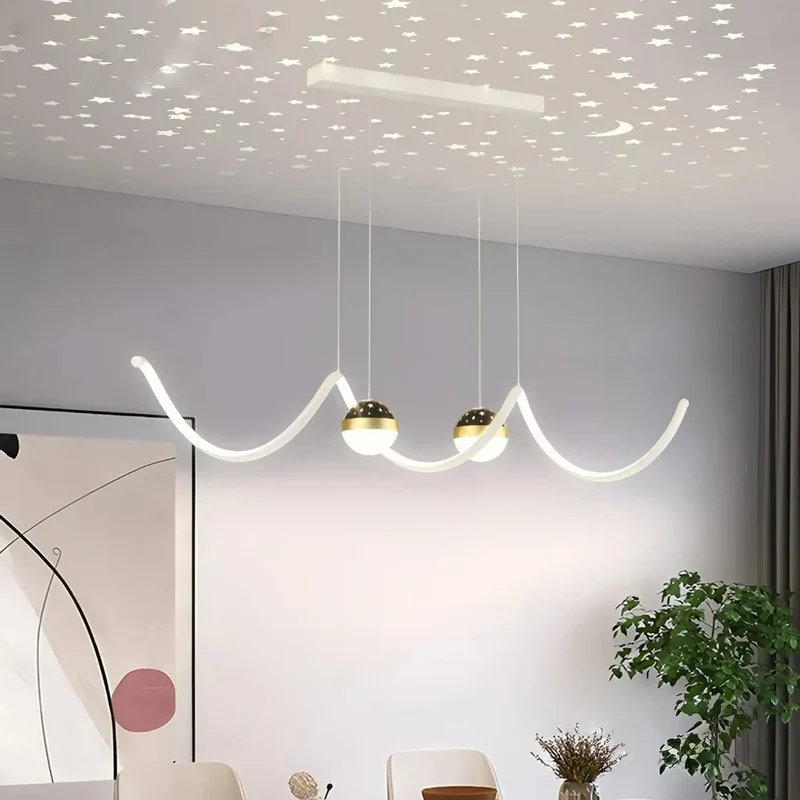 Moderne Pendelleuchte für das Esszimmer im Stern-Design