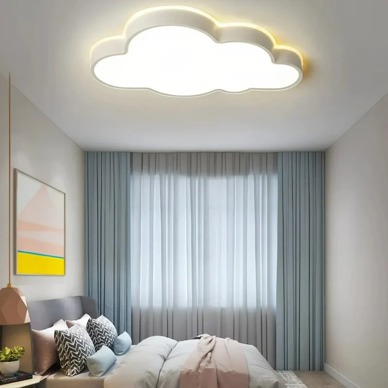 Moderne Wolken-Deckenleuchte in Weiß fürs Kinderzimmer