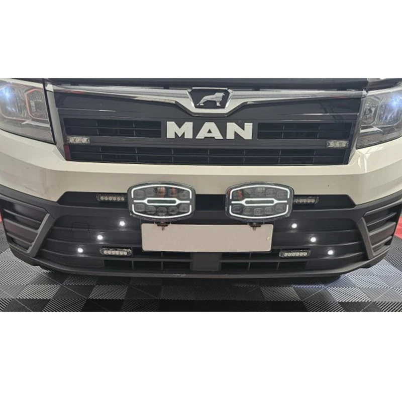 Boreman Polaris LED-Fernscheinwerfer mit bernsteinfarbenem/klarem Positionslicht