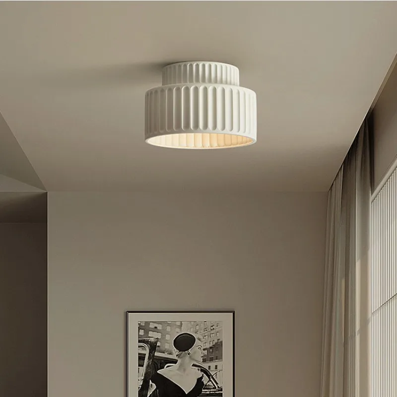 Minimalistische Deckenleuchte Creme für Schlafzimmer – Crealuxa