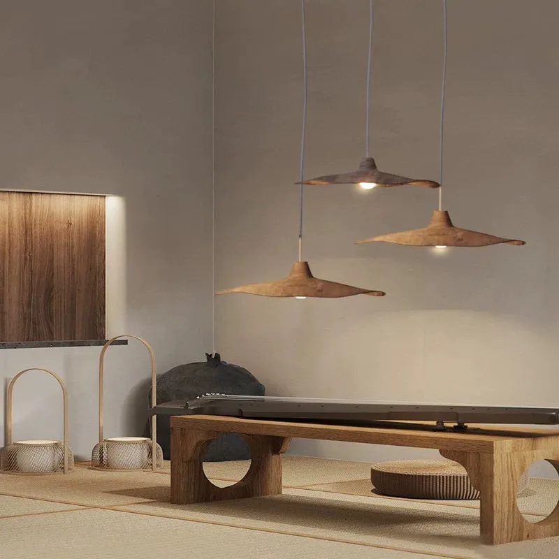 Wabi-Sabi Hängeleuchte aus Harz für Wohnzimmer und Schlafzimmer – Mélithos