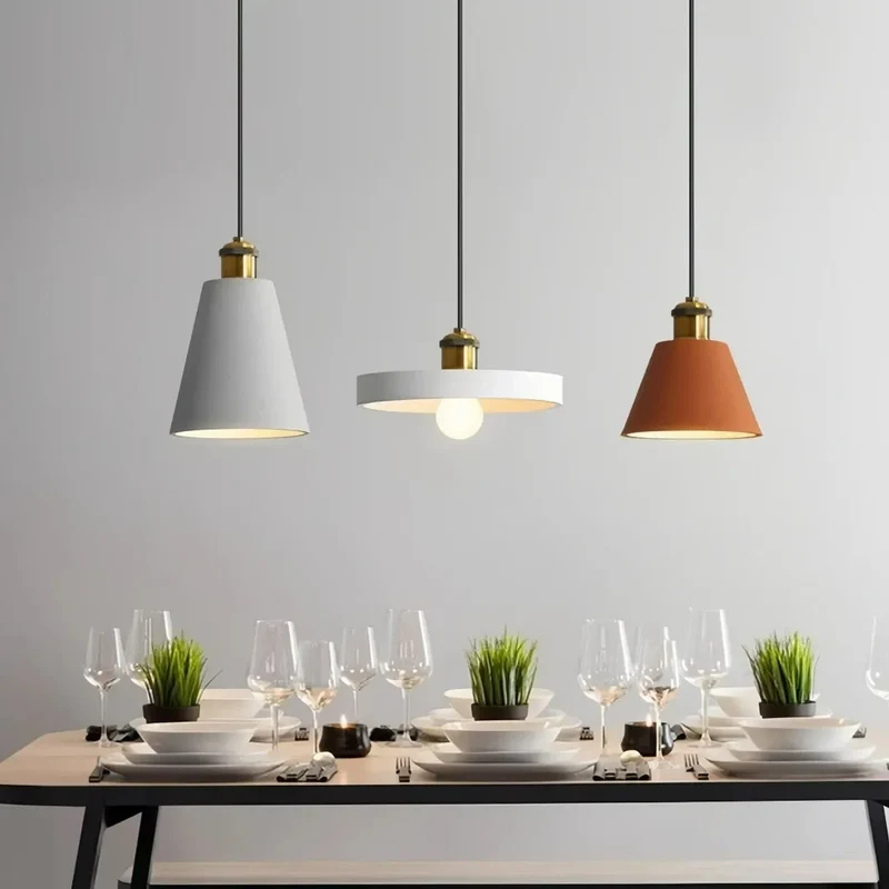 Nordic Pendelleuchte aus Resin für Esszimmer