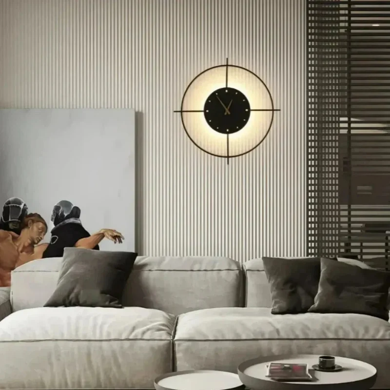 Moderne runde Wandleuchte mit Uhr für Wohnzimmer