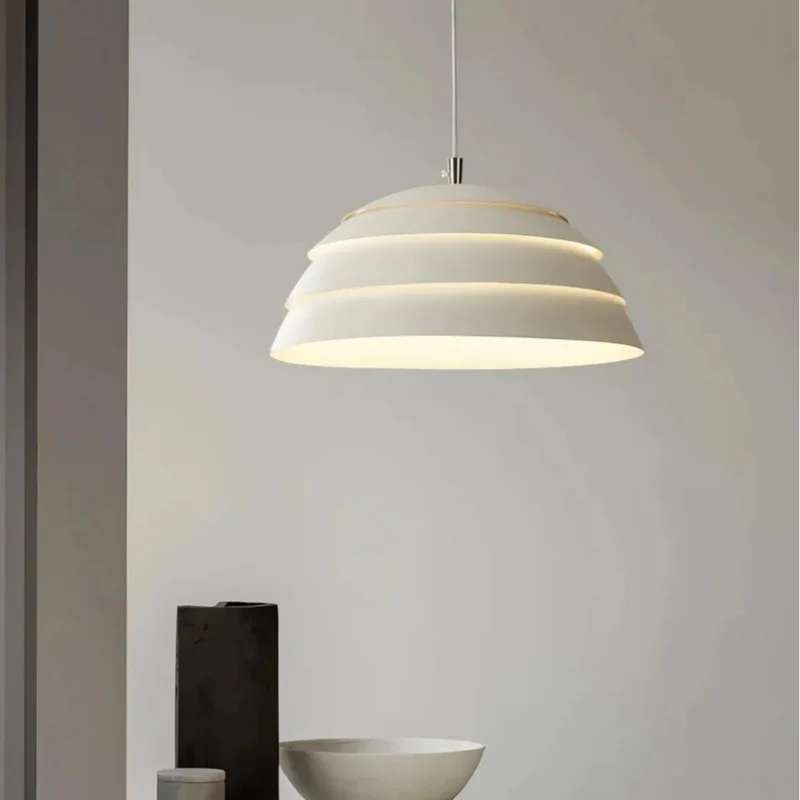 Moderne Metall Pendelleuchte im Halbkugel Design für Esszimmer