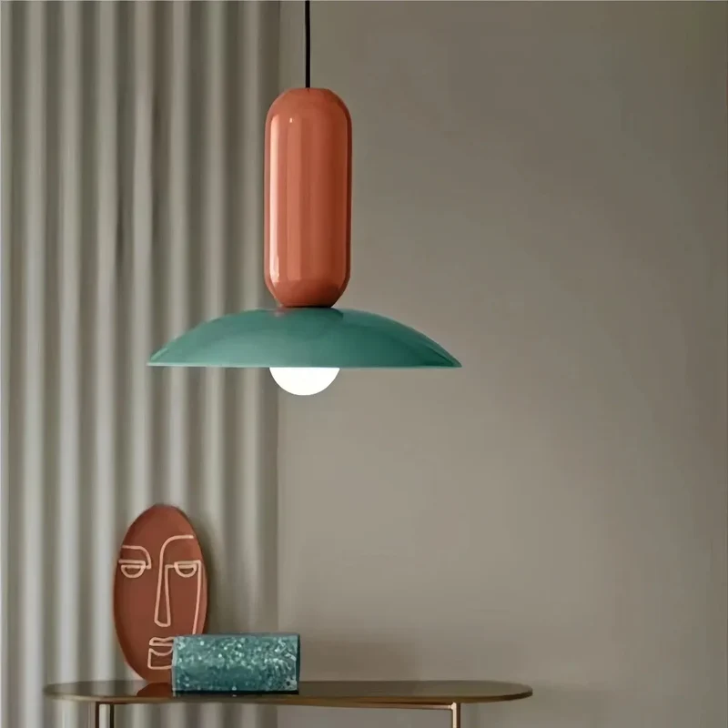 Nordische Pendelleuchte im Macaron-Stil aus Metall für das Esszimmer