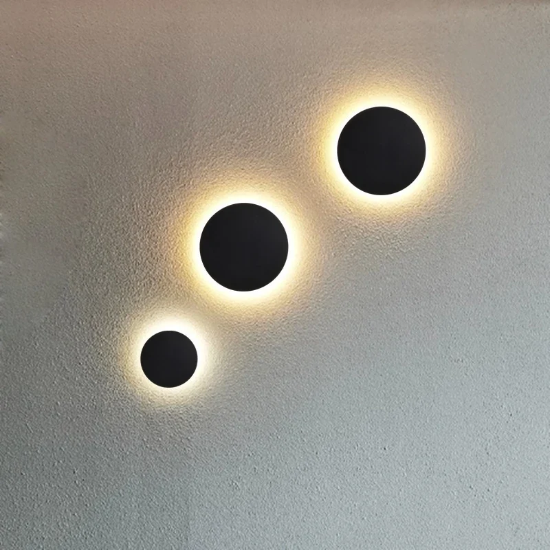 Minimalistische, wasserdichte Außenwandleuchte, modernes Design – Néptia