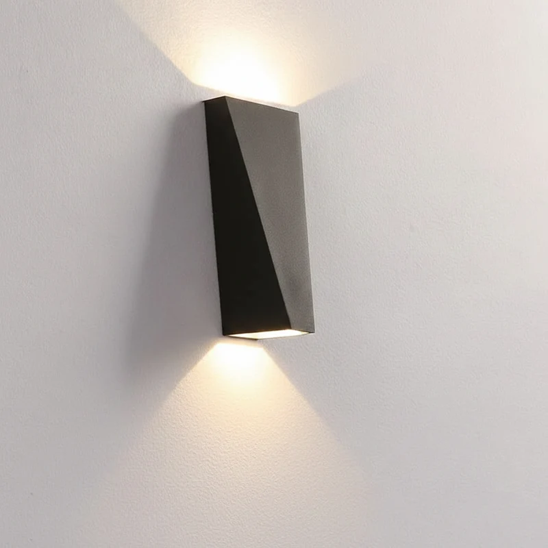 LED Up-Down-Wandleuchte für Innen und Außen – Gifraga