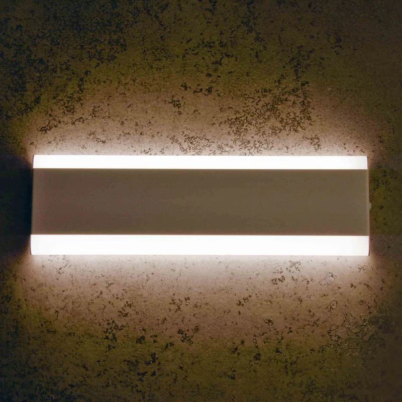 Aluminium Wall Lamp LINES by Hi.Project for Brillamenti