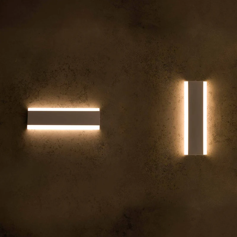 Aluminium Wall Lamp LINES by Hi.Project for Brillamenti