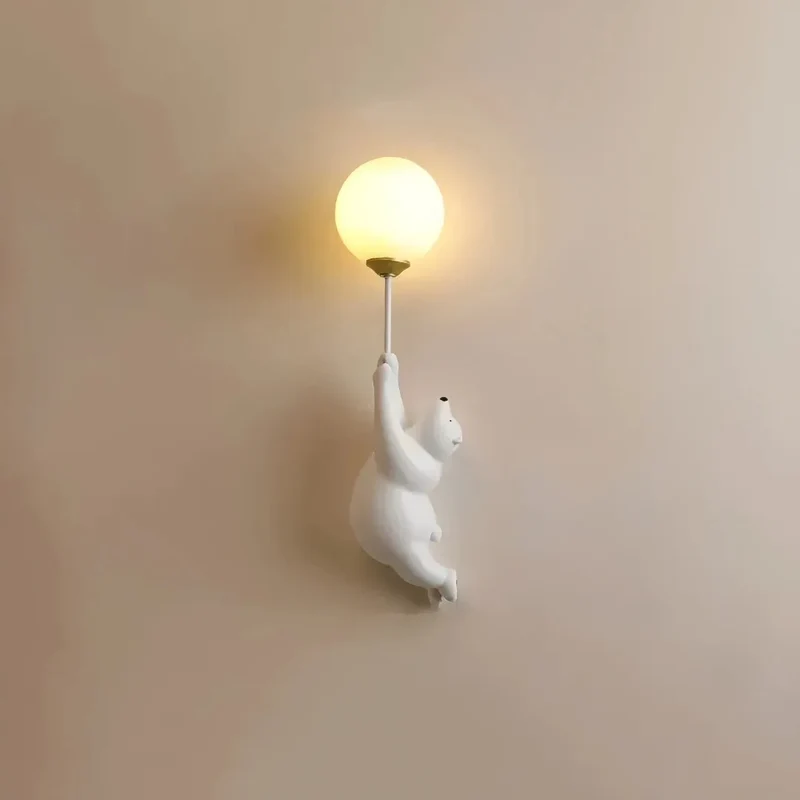 Kinderzimmer Wandleuchte im skandinavischen Eisbär-Design