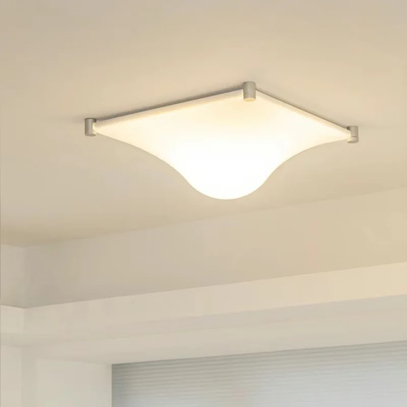 Weiße Acryl-Wandleuchte für Schlafzimmer – Belisara