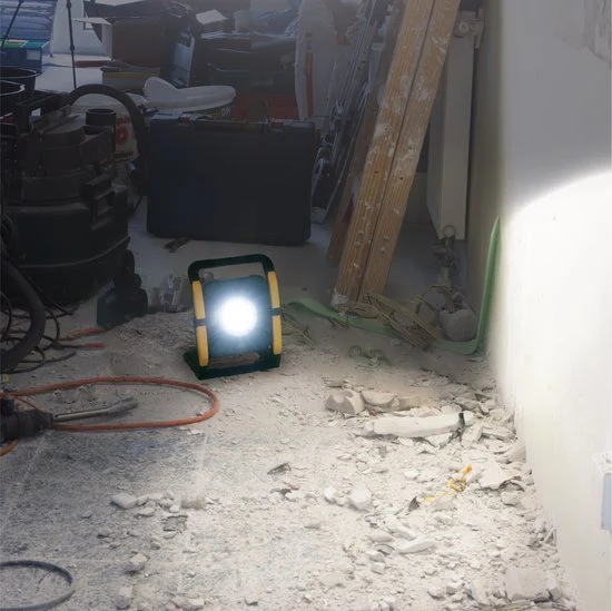 LED 18V Arbeitsleuchte für Elektrowerkzeuge 5000lm 5000K kaltweiß IP54 - LED's Work