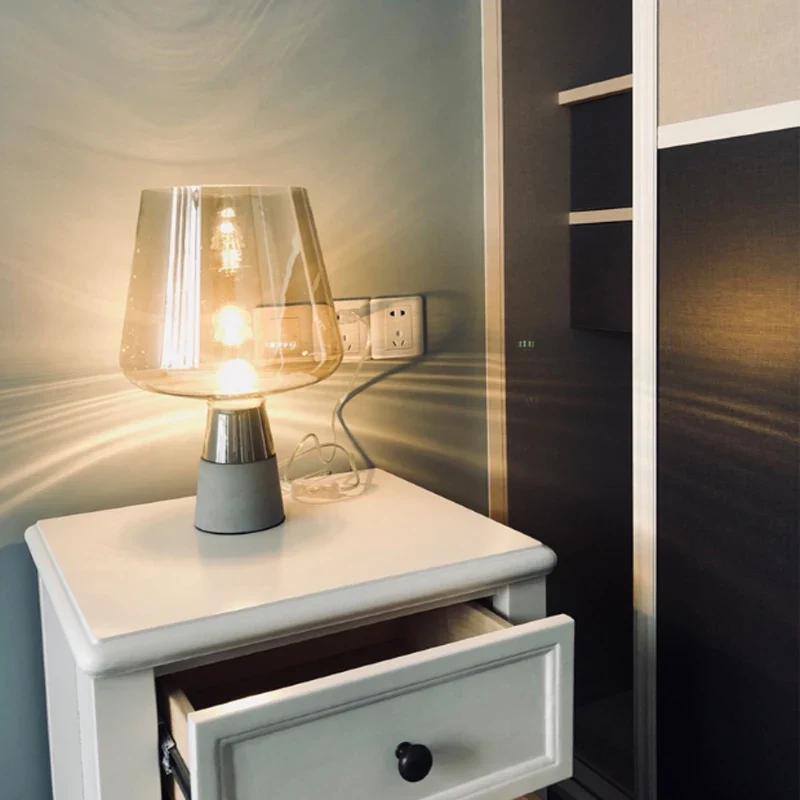 Nachttischlampe Glas Stein Industriedesign – Lumora
