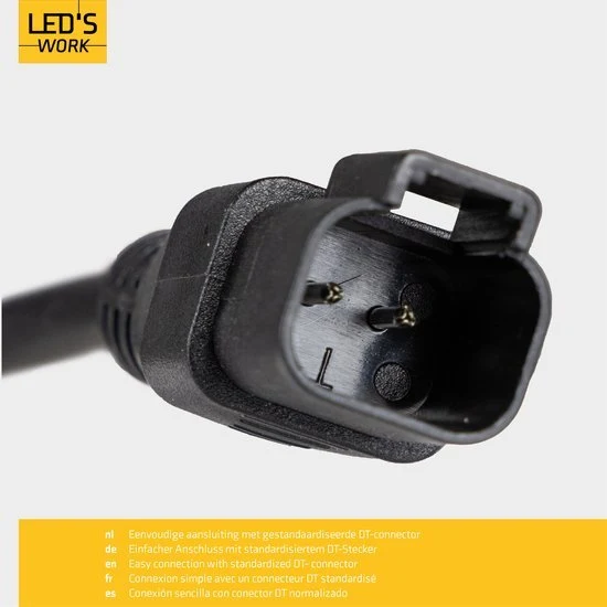 LED's Arbeitsscheinwerfer für Fahrzeuge - Geeignet für Traktor, LKW, Auto, Bus und Schiff - 45W