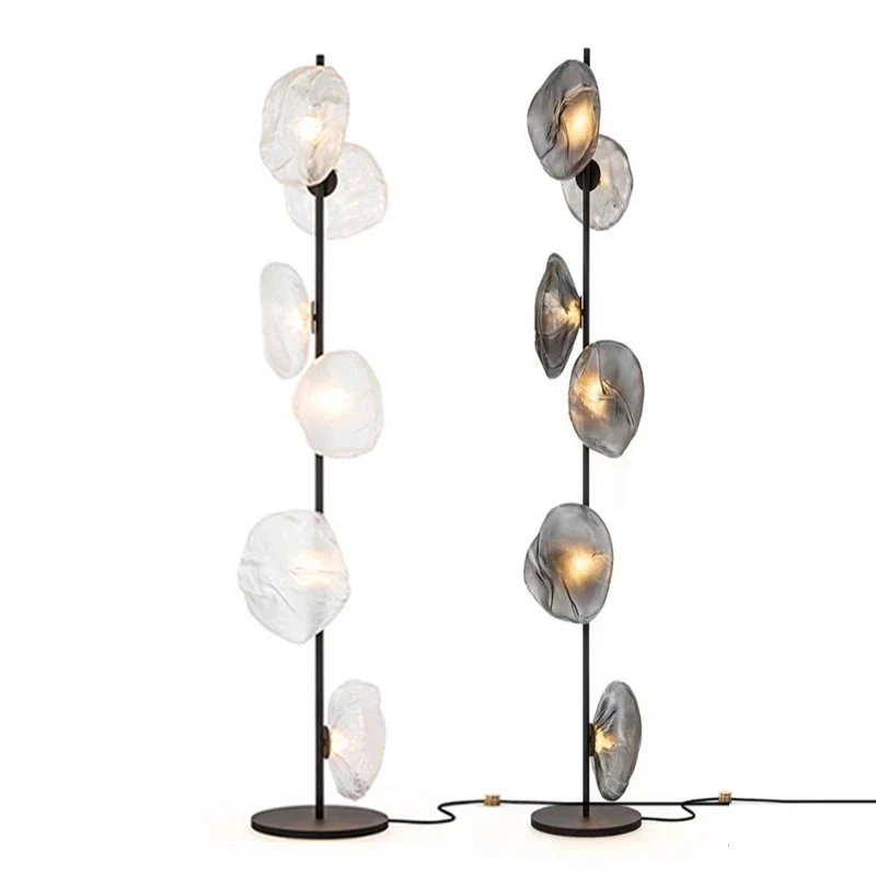 Schicke Stehlampe mit beruhigender Atmosphäre für modernes Interieur – Lushia
