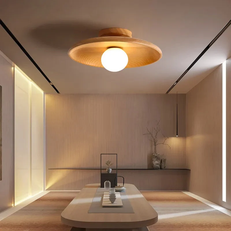 Deckenleuchte aus hellem Holz mit Zen- und moderner Atmosphäre – Marbena