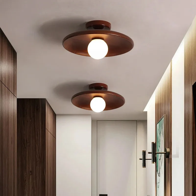 Deckenleuchte aus hellem Holz mit Zen- und moderner Atmosphäre – Marbena