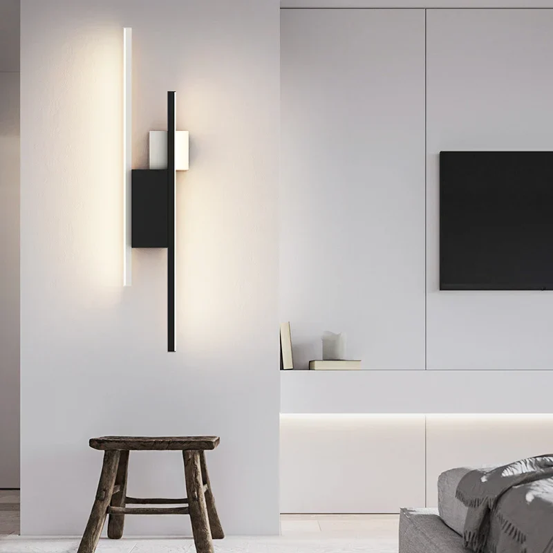 Schlichte und elegante Wandleuchte im modernen Stil – Sphéria