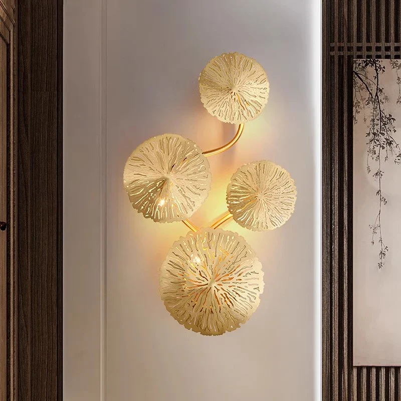 Raffinierte Wandleuchte in Blattform aus Gold – Mirage