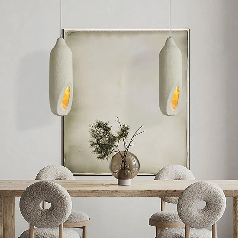 Moderne Innenpendelleuchte in Beige mit eleganter Ausführung – Lueur Caverne