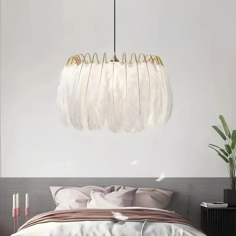 Feder-Pendelleuchte mit LED fürs Schlafzimmer