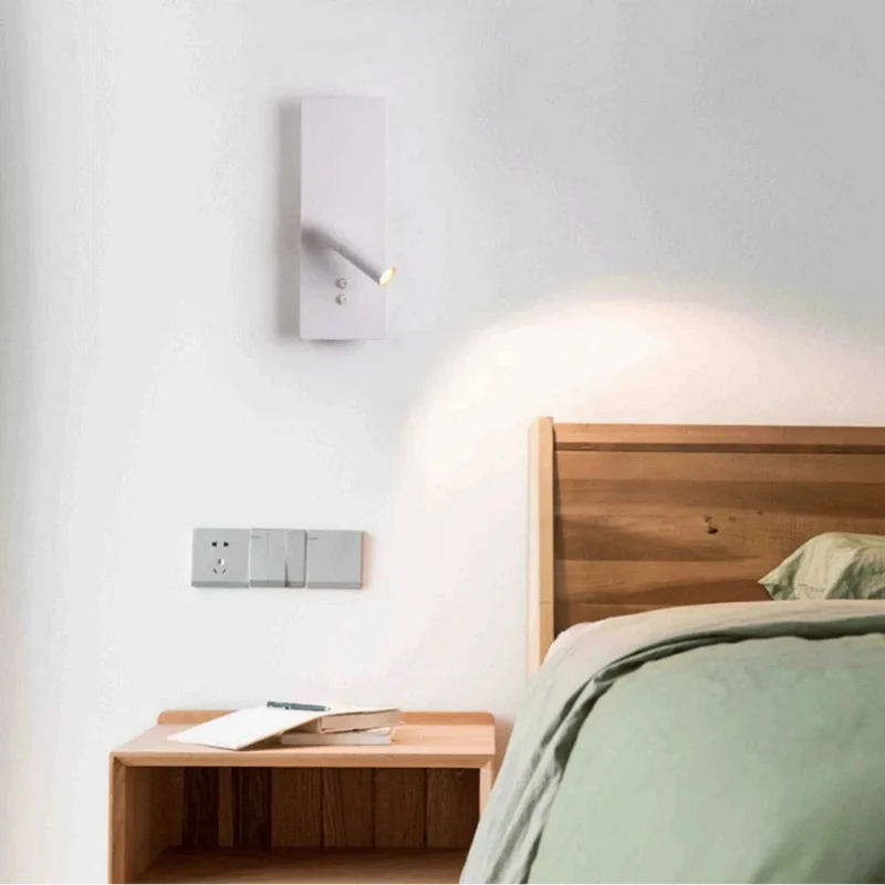 Moderne Wandstrahler aus Metall fürs Schlafzimmer