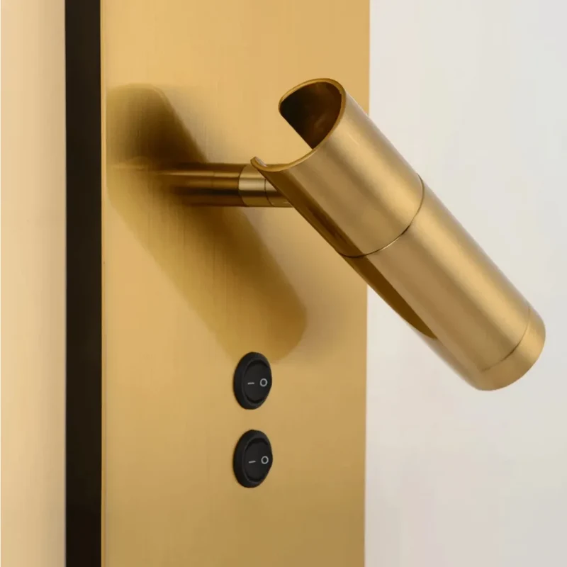 Moderne Wandstrahler aus Metall fürs Schlafzimmer