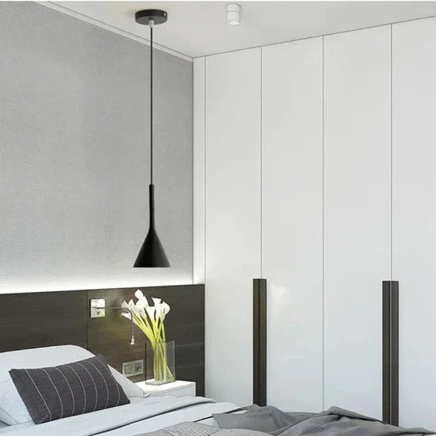 Konische Pendelleuchte aus Aluminium – Elancia