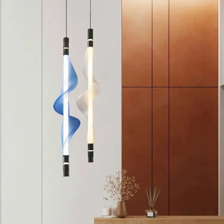 Vielseitige LED-Hängeleuchte im raffinierten, modernen Stil – Virevolte