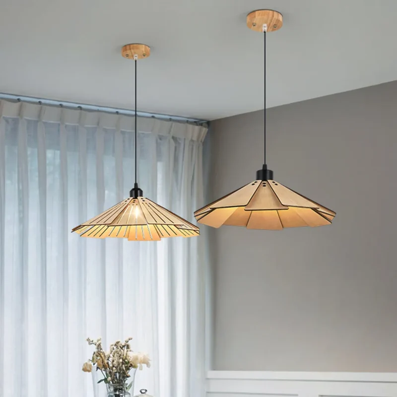 Skandinavische Pendelleuchte aus Holz mit Blumen Design für Esszimmer