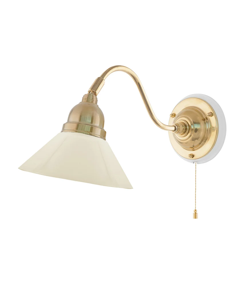Vägglampa - Runeberg mässing, benvit skomakarskärm