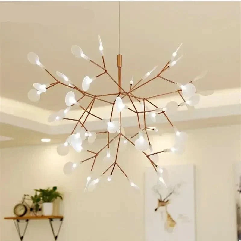 Hängeleuchte mit nordischem Design und Zweig-Motiv – Skulpturales Licht – Firefly