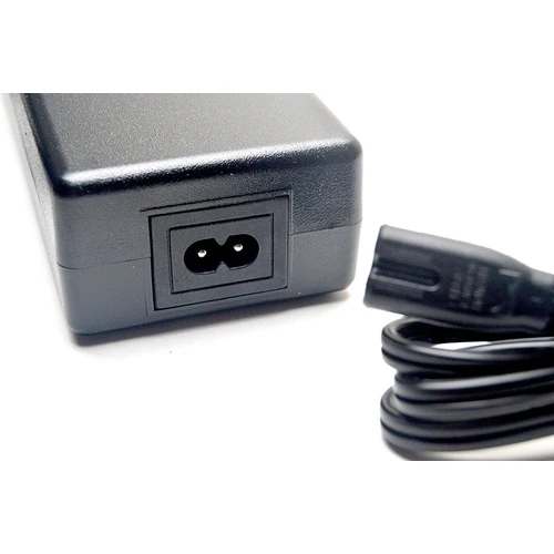 AC-Adapter 12V 80W 6,5A – inkl. EU-Stecker