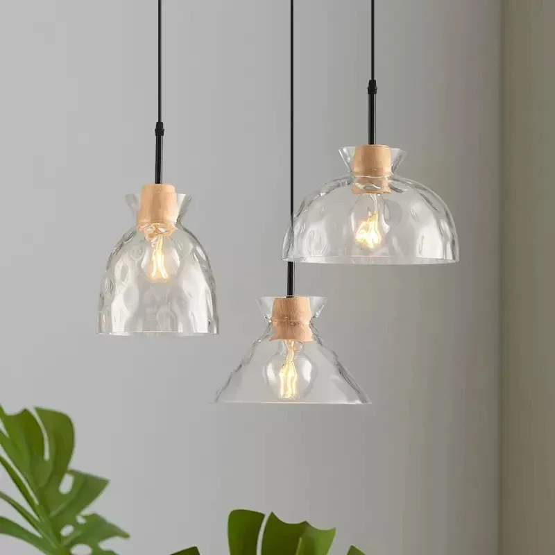 Raffinierte Hängelampe & Elegantes Glas – Nyra