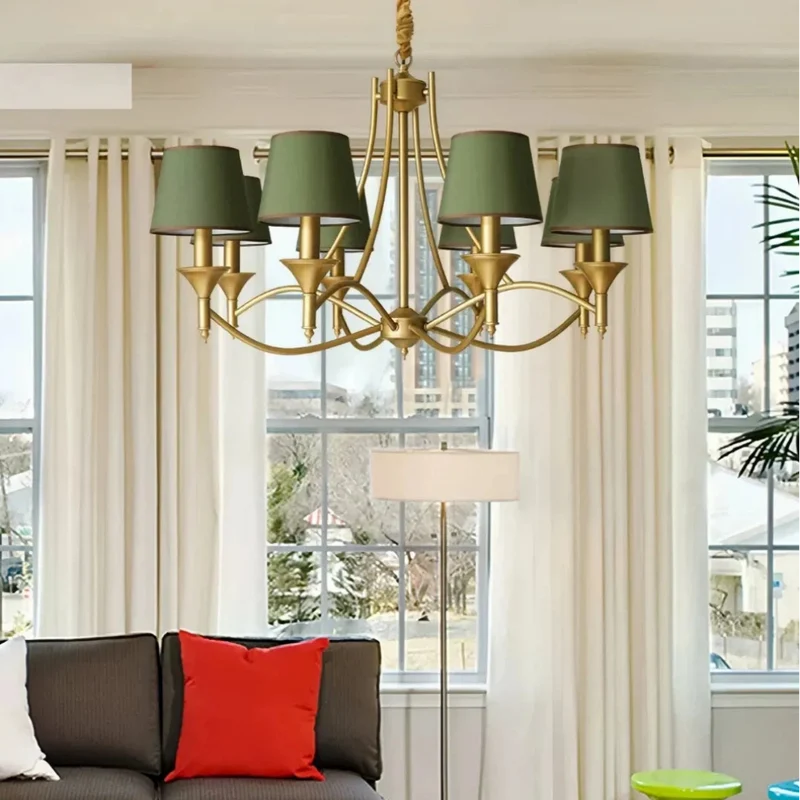 Vintage Kronleuchter mit Stoffschirmen, dimmbar, ideal für das Wohnzimmer