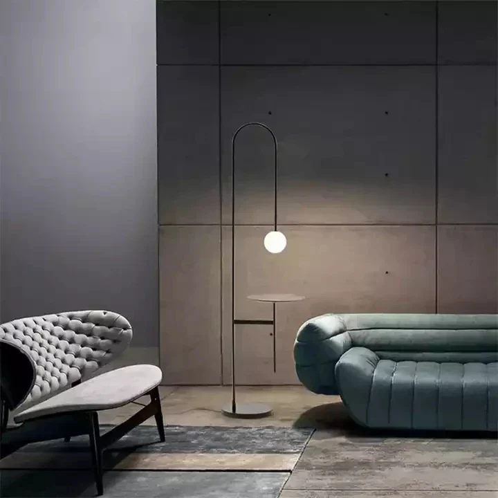 Schlanke Stehlampe im Nordic Chic Stil – Monara