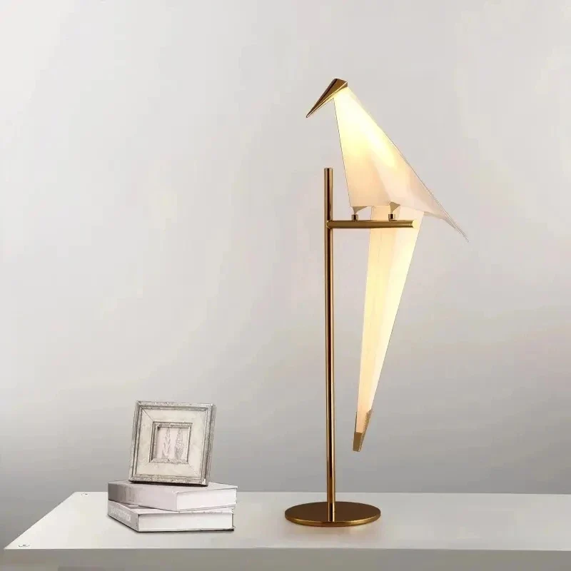Dekorative Nachttischlampe Papageienform Natürliche Atmosphäre – Ionis