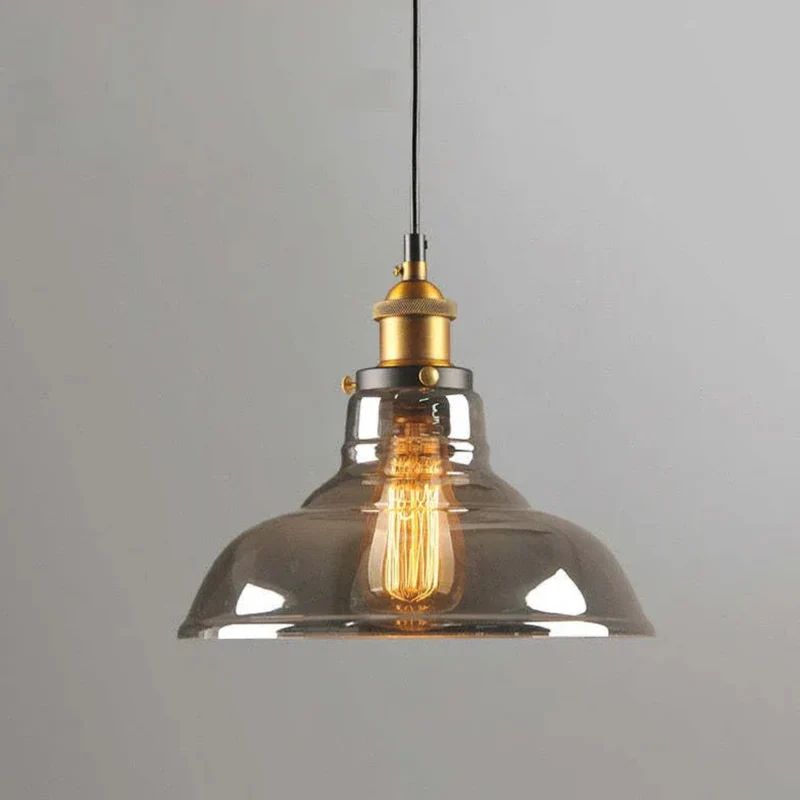 Retro Pendelleuchte aus Glas für den Esstisch