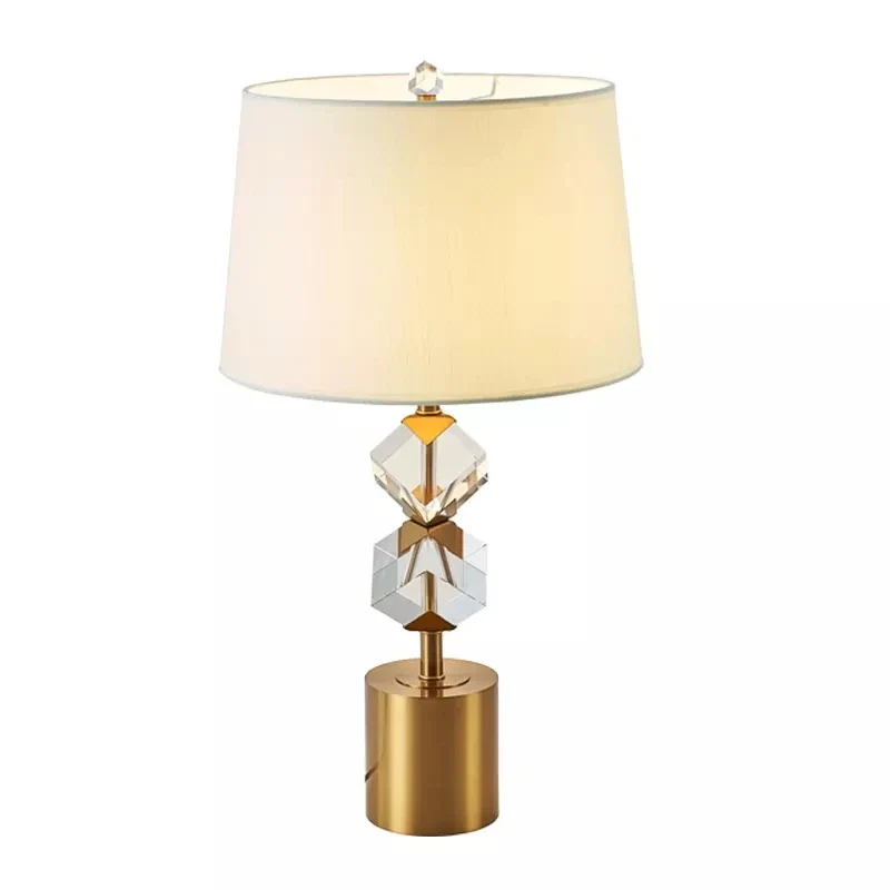 Elegante Tischlampe mit sanfter Atmosphäre – Crystal Palace